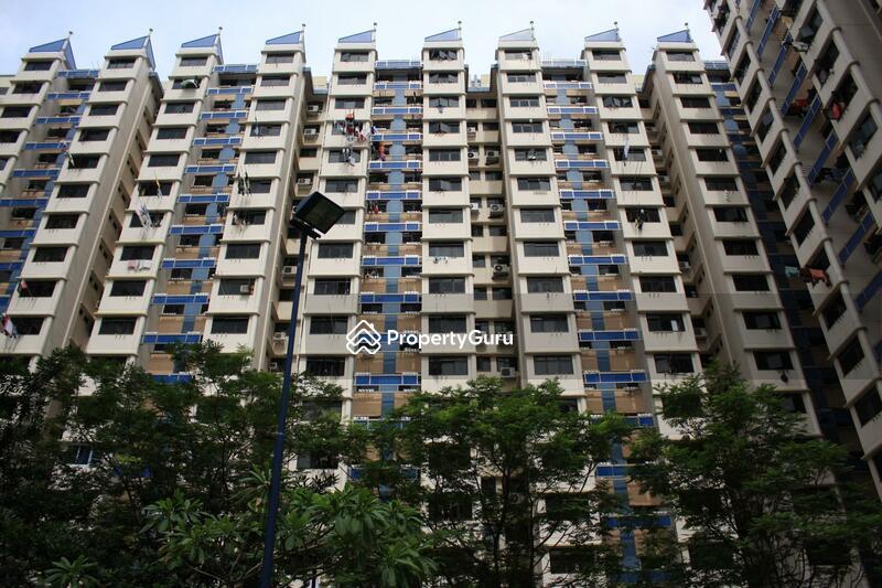 HDB Flat for Sale: D12, 330068