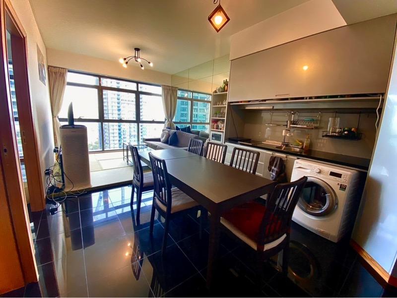 Apartment for Sale, ICON Apartment For Sale, $1,080,000, 1 Bed 1 Bath 560 sqft $1,929.00 psf, SGD 1,080,000 | 99-year Leasehold
