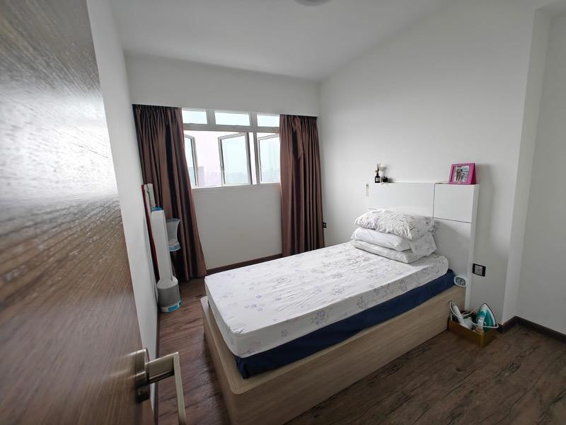 78 Lorong Limau HDB Apartment For Sale, $998,000, 3 Bed 2 Bath 1,001 sqft $997.00 psf