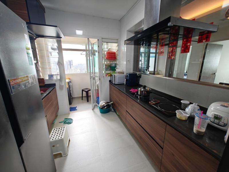 78 Lorong Limau HDB Apartment For Sale, $998,000, 3 Bed 2 Bath 1,001 sqft $997.00 psf