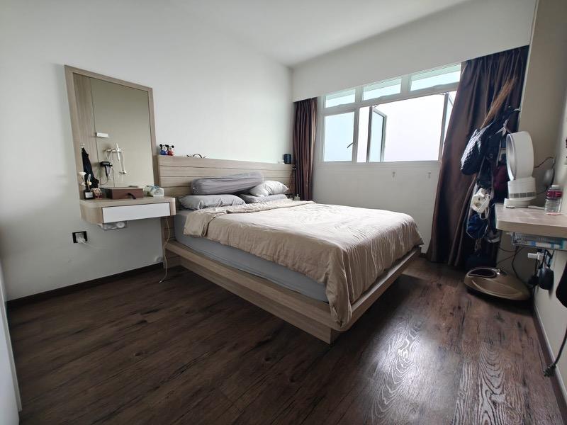 78 Lorong Limau HDB Apartment For Sale, $998,000, 3 Bed 2 Bath 1,001 sqft $997.00 psf