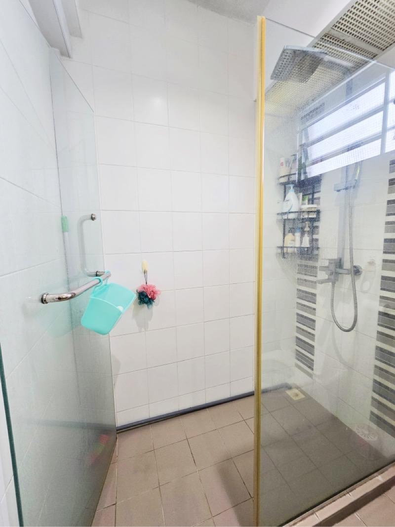 HDB Apartment for Sale, 505C Yishun Street 51 HDB Apartment For Sale, $699,997, 3 Bed 2 Bath 1,216 sqft $576.00 psf, SGD 699,997 | 99-year Leasehold