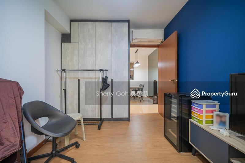 HDB Flat for Sale: D27, 753126