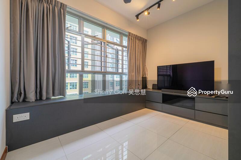 HDB Flat for Sale: D27, 753126