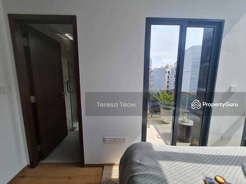 Condominium for Sale: D14, 398284