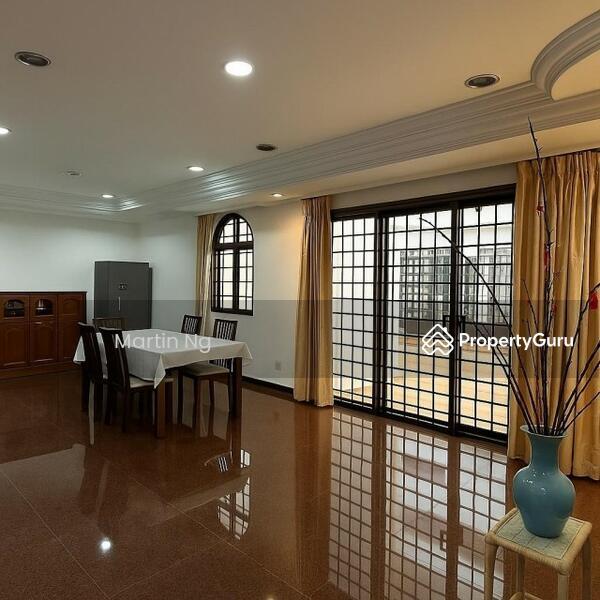 Semi-Detached for Sale, Cheap FH semi-D in Sembawang, SGD 5,000,000 | Freehold