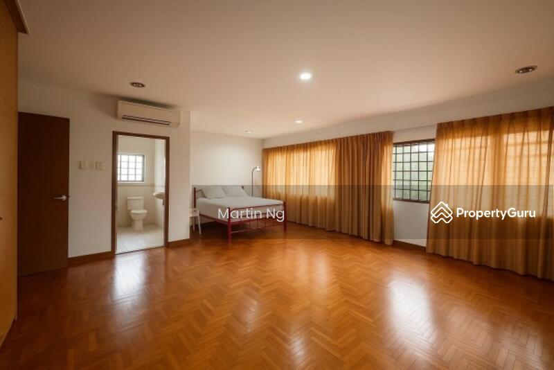 Semi-Detached for Sale, Cheap FH semi-D in Sembawang, SGD 5,000,000 | Freehold