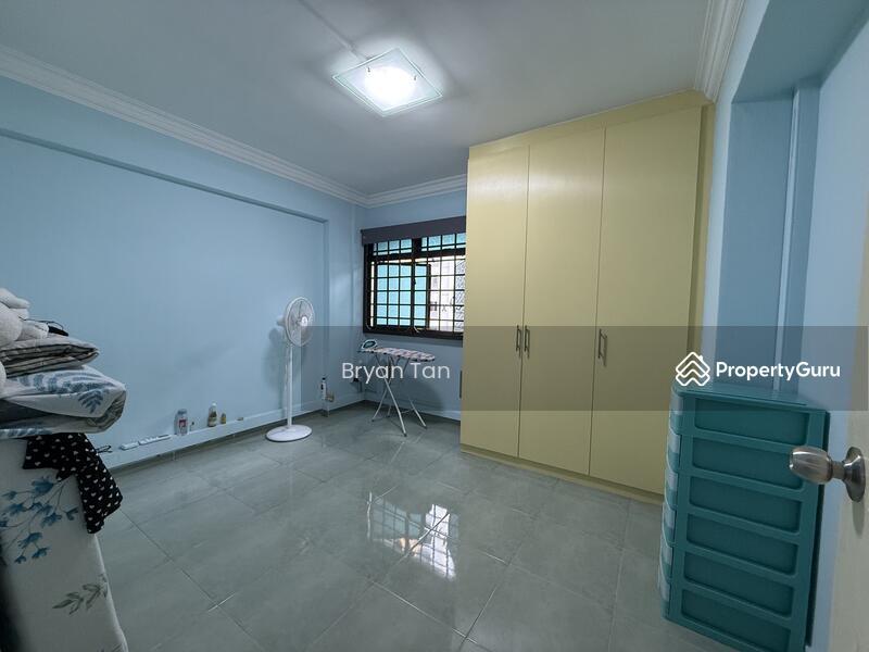 HDB Flat for Sale, 167 Petir Road, SGD 738,000 | 99-year lease