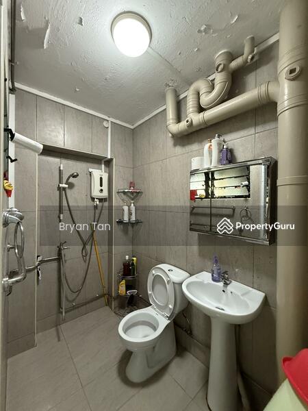HDB Flat for Sale, 167 Petir Road, SGD 738,000 | 99-year lease