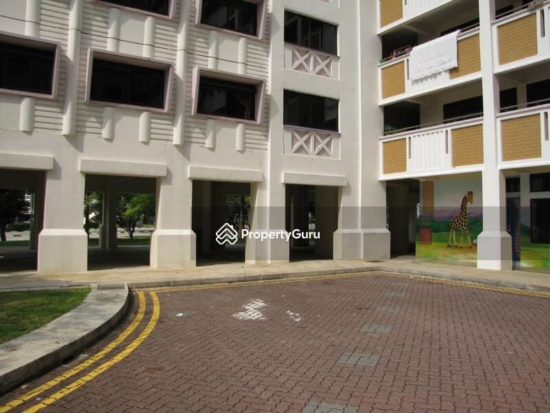 HDB Flat for Sale, 167 Petir Road, SGD 738,000 | 99-year lease