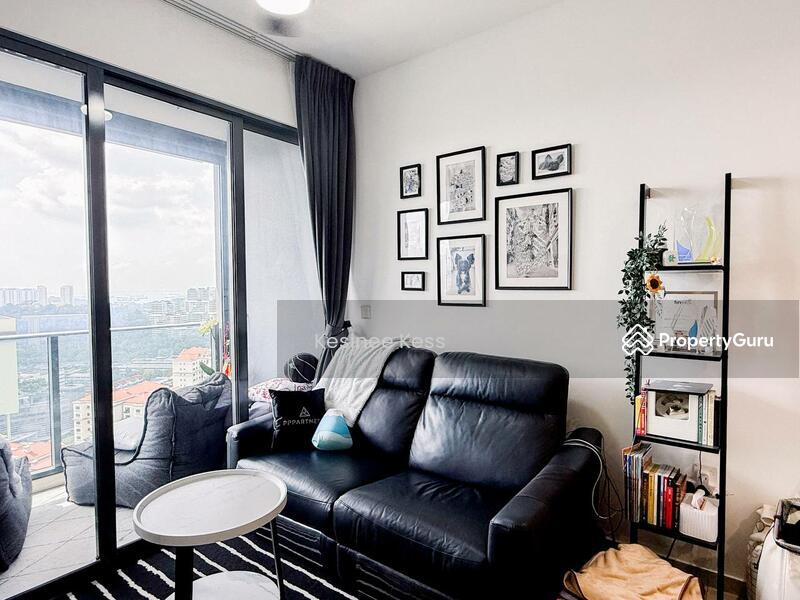 Condominium for Sale, Stirling Residences, SGD 1,200,000 | 99-year lease