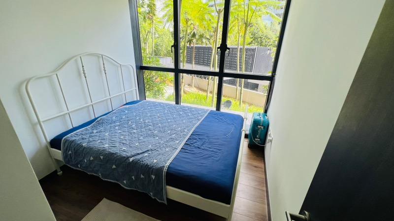 Condominium for Sale, Lake Grande Condominium For Sale, $1,300,000, 2 Bed 2 Bath 721 sqft $1,803.00 psf, SGD 1,300,000 | 99-year Leasehold