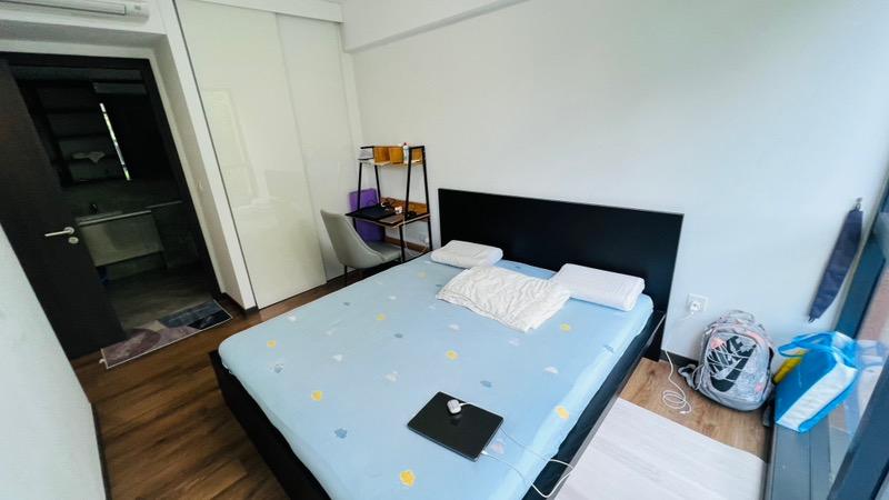 Condominium for Sale, Lake Grande Condominium For Sale, $1,300,000, 2 Bed 2 Bath 721 sqft $1,803.00 psf, SGD 1,300,000 | 99-year Leasehold