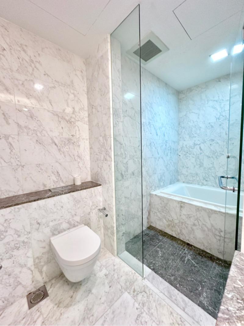 Reflections at Keppel Bay Condominium For Sale, $1,900,000, 2 Bed 2 Bath 1,076 sqft $1,766.00 psf