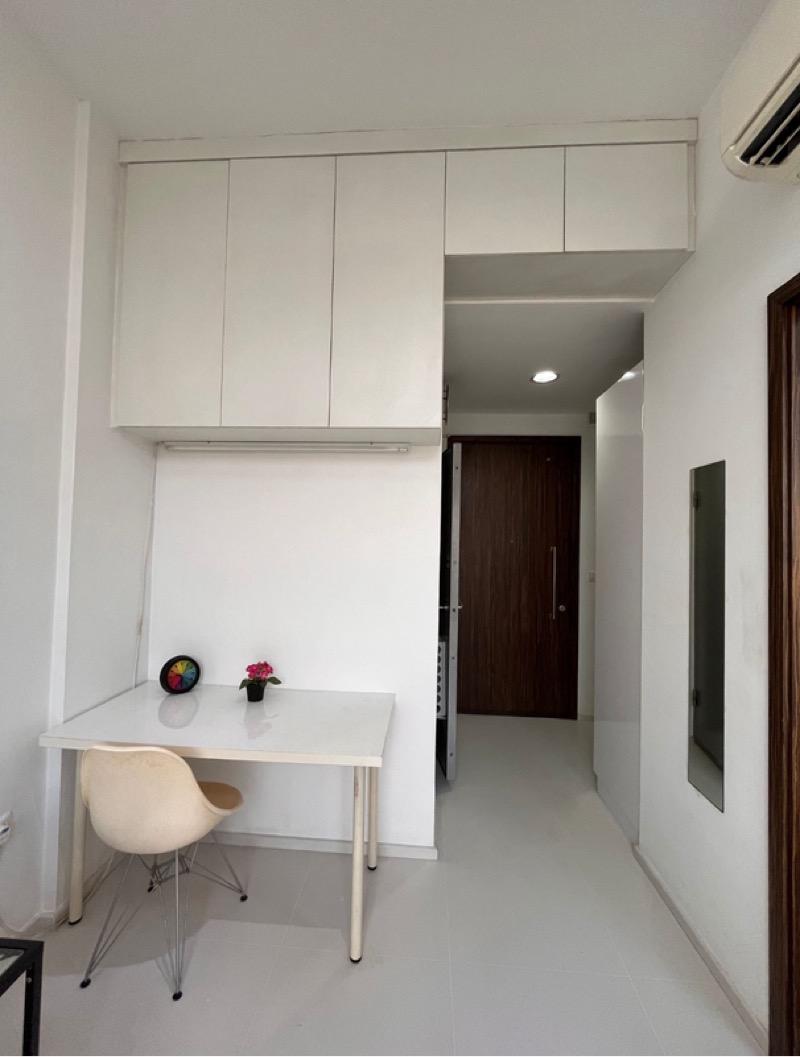 Condominium for Sale, Suites @ Topaz Condominium For Sale, $728,000, 1 Bed 1 Bath 388 sqft $1,876.00 psf, SGD 728,000 | Freehold