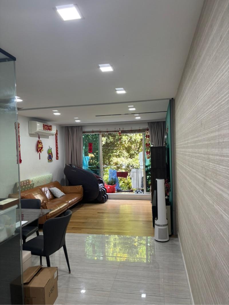 Prop-GPT: Condominium: D18 Pasir Ris The Esparis