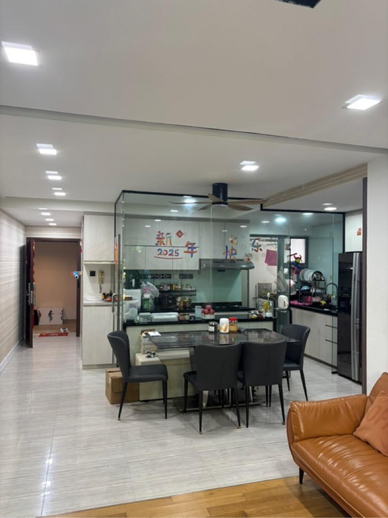 The Esparis Condominium For Sale, $1,470,000, 3 Bed 3 Bath 1,173 sqft $1,253.00 psf