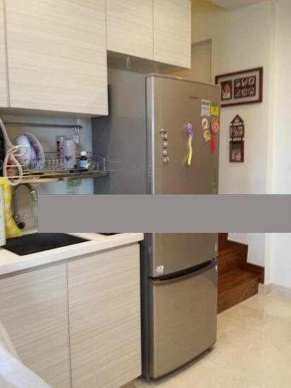Prop-GPT: Condominium: D15  Laverne's Loft
