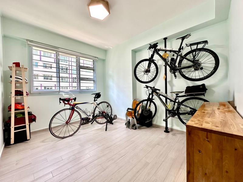 574A Woodlands Drive 16 HDB Apartment For Sale, $700,000, 3 Bed 2 Bath 1,001 sqft $699.00 psf