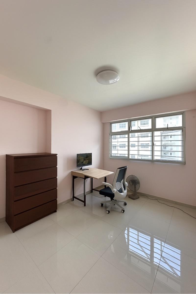 Prop-GPT: HDB Apartment: D25  691B Woodlands Drive 73