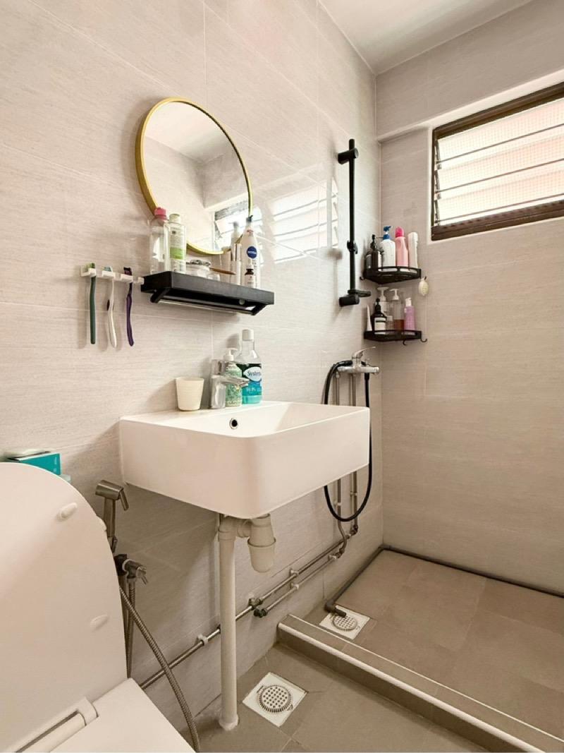 164 Bishan Street 13 HDB Apartment For Sale, $995,000, 4 Bed 2 Bath 1,410 sqft $706.00 psf