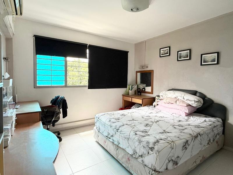 164 Bishan Street 13 HDB Apartment For Sale, $995,000, 4 Bed 2 Bath 1,410 sqft $706.00 psf