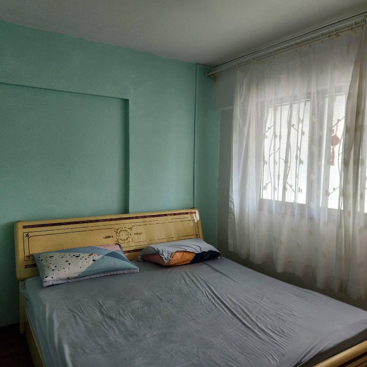 407 Jurong West Street 42 HDB Apartment For Sale, $770,000, 4 Bed 3 Bath 1,615 sqft $477.00 psf