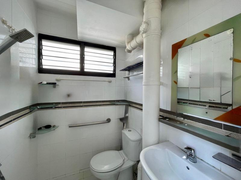 HDB Apartment for Sale, 54 Chai Chee Street HDB Apartment For Sale, $438,000, 2 Bed 2 Bath 731 sqft $599.00 psf, SGD 438,000 | 99-year Leasehold