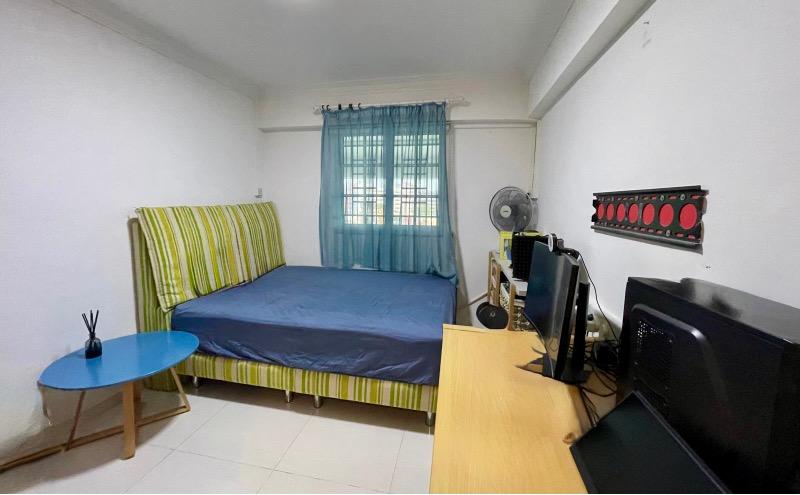 HDB Apartment for Sale, 54 Chai Chee Street HDB Apartment For Sale, $438,000, 2 Bed 2 Bath 731 sqft $599.00 psf, SGD 438,000 | 99-year Leasehold