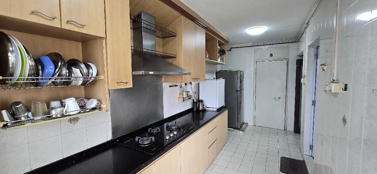 257A Compassvale Road HDB Apartment For Sale, $640,000, 3 Bed 2 Bath 969 sqft $660.00 psf