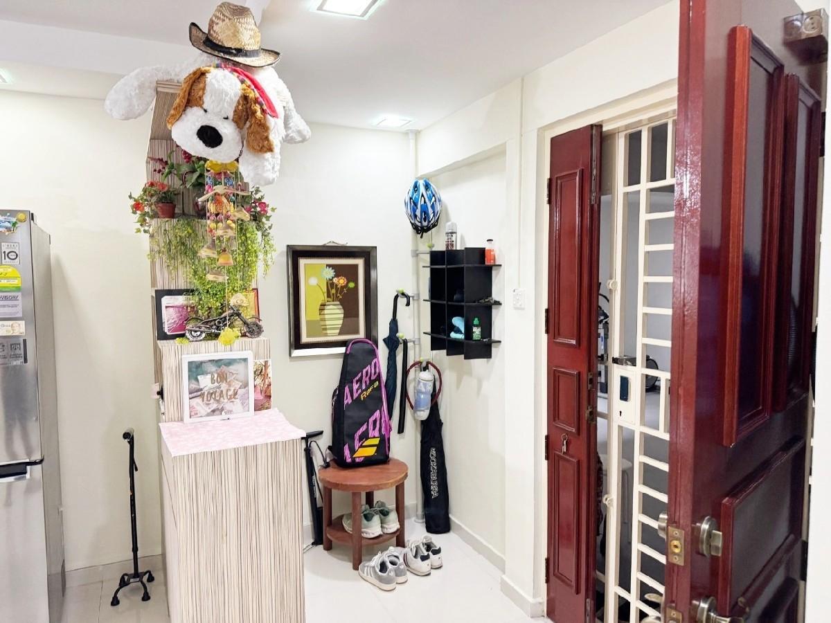 ANCHORVALE GROVE HDB Apartment For Sale, $688,888, 3 Bed 2 Bath 1,184 sqft $582.00 psf