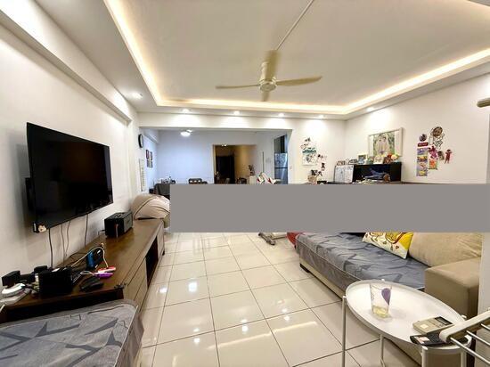 Prop-GPT: HDB Apartment: D25  682C Woodlands Drive 73