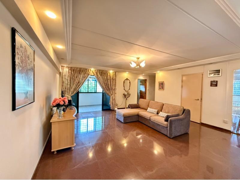 Prop-GPT: HDB Apartment: D25  544 Woodlands Drive 16