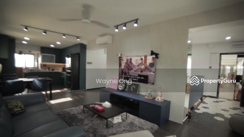 Prop-GPT: HDB Flat: D03  21 Queen's Close