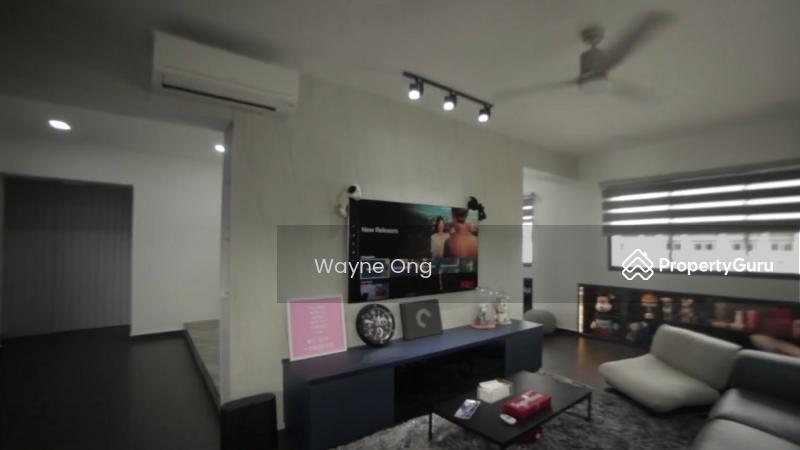 HDB Flat for Sale, 21 Queen's Close, SGD 1,180,000 | 99-year lease