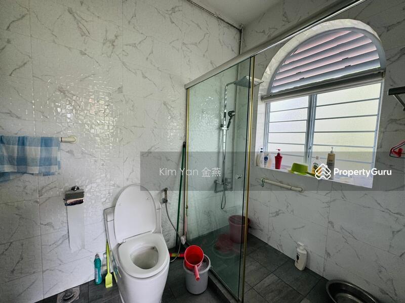 Semi-Detached for Sale: D16, 489259