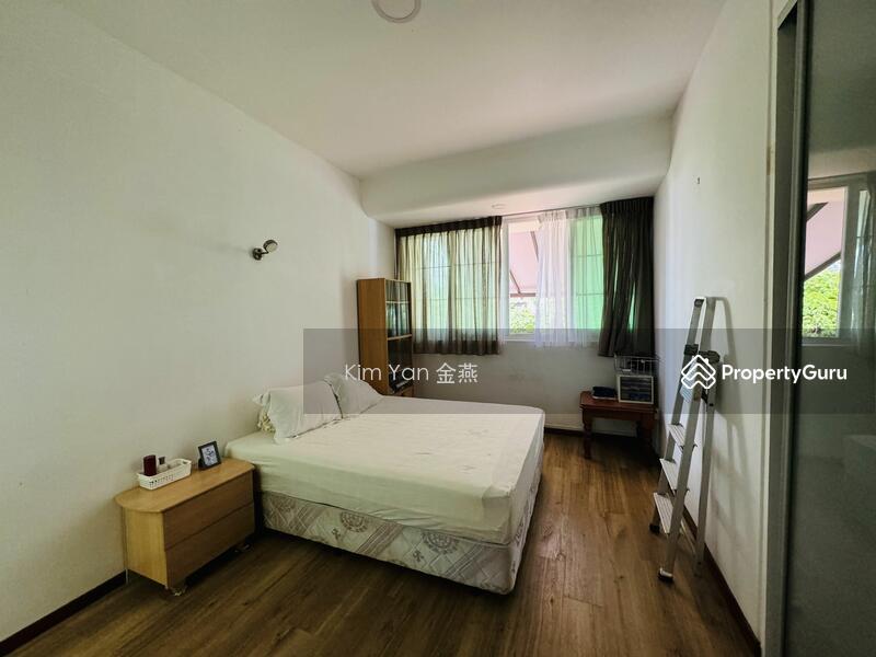 Semi-Detached for Sale: D16, 489259