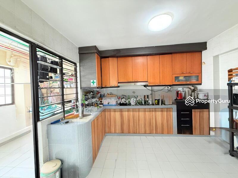 Prop-GPT: HDB Flat: D25  520 Woodlands Drive 14