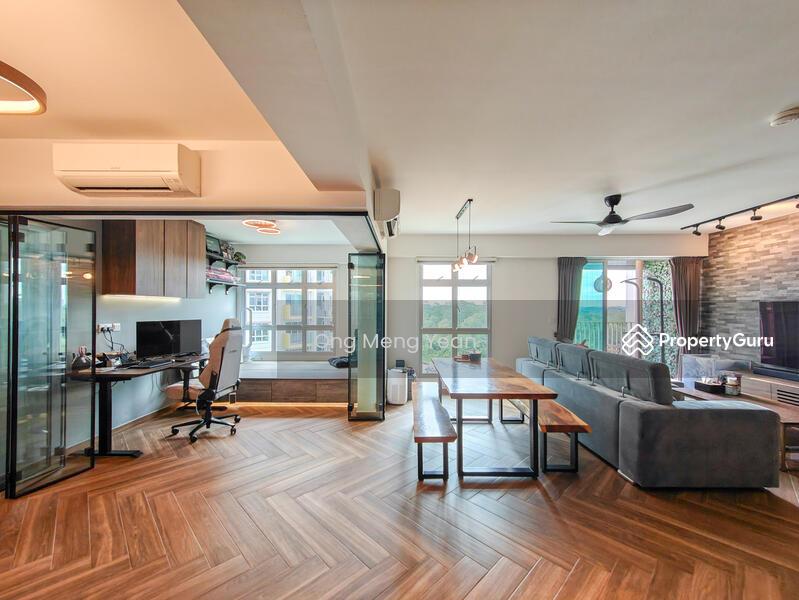 HDB Flat for Sale, 126C Canberra Street, SGD 880,000 | 99-year lease