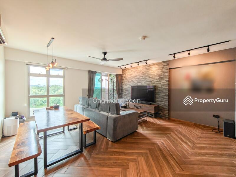 HDB Flat for Sale, 126C Canberra Street, SGD 880,000 | 99-year lease