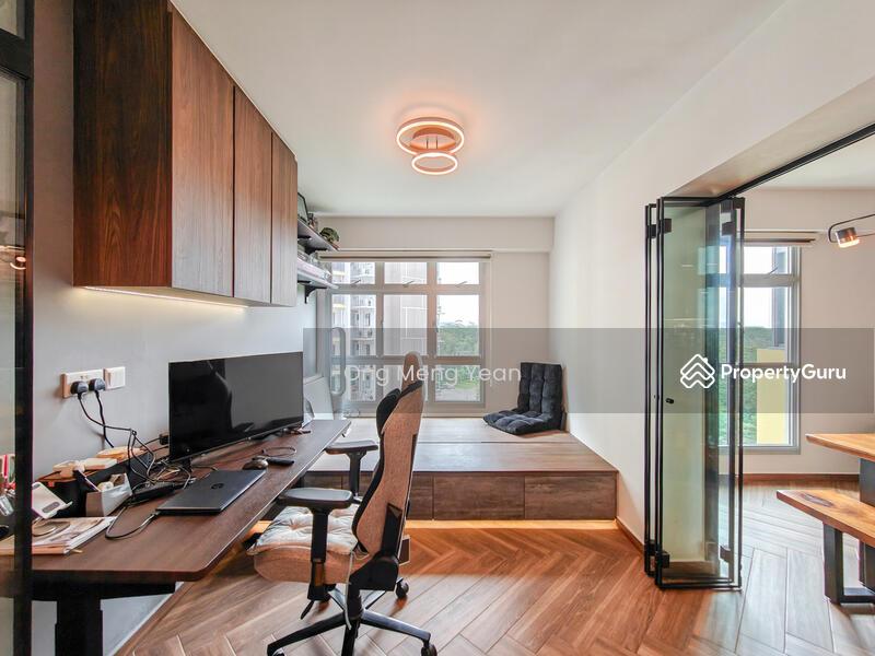 HDB Flat for Sale, 126C Canberra Street, SGD 880,000 | 99-year lease