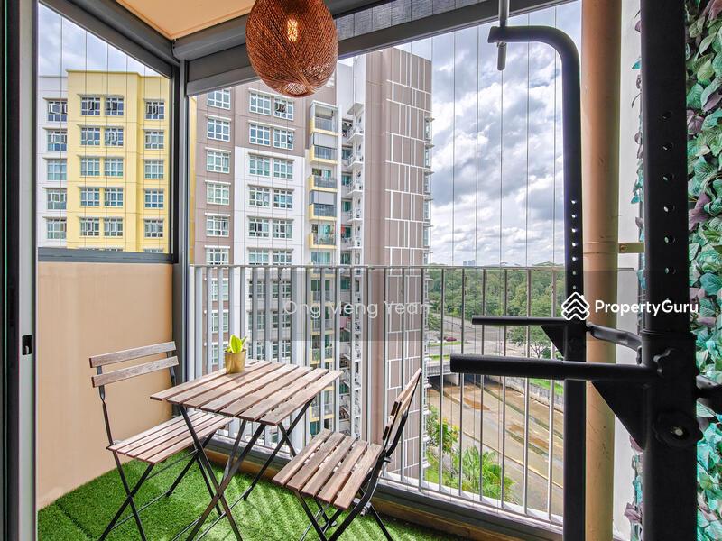 HDB Flat for Sale, 126C Canberra Street, SGD 880,000 | 99-year lease