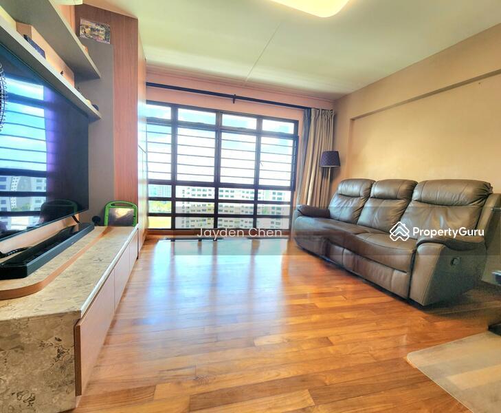 Prop-GPT: HDB Flat: D27  486 Admiralty Link