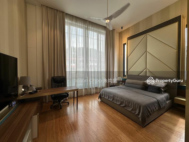 Semi-Detached for Sale: D26, 787000
