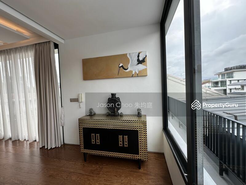 Semi-Detached for Sale: D26, 787000
