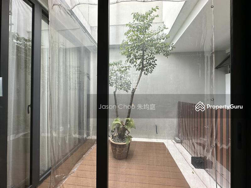 Semi-Detached for Sale: D26, 787000