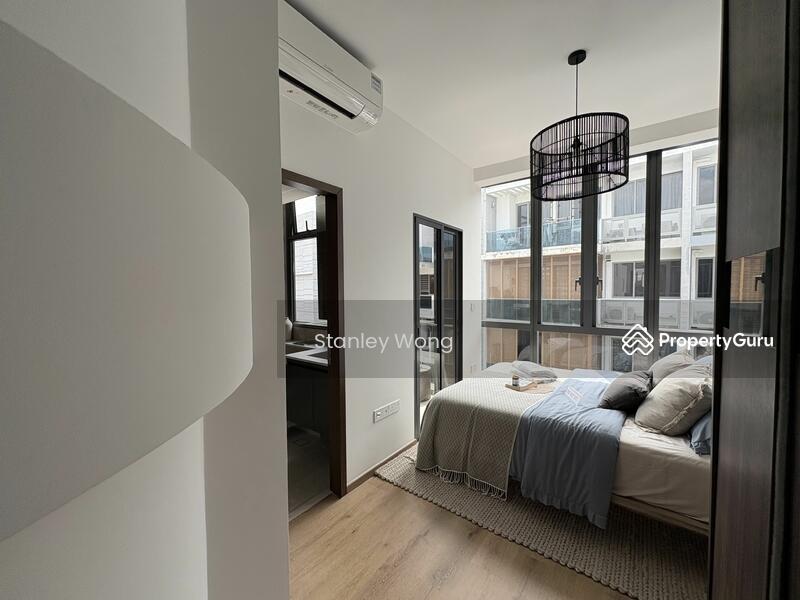 Prop-GPT: Condominium: D14  The GATZ
