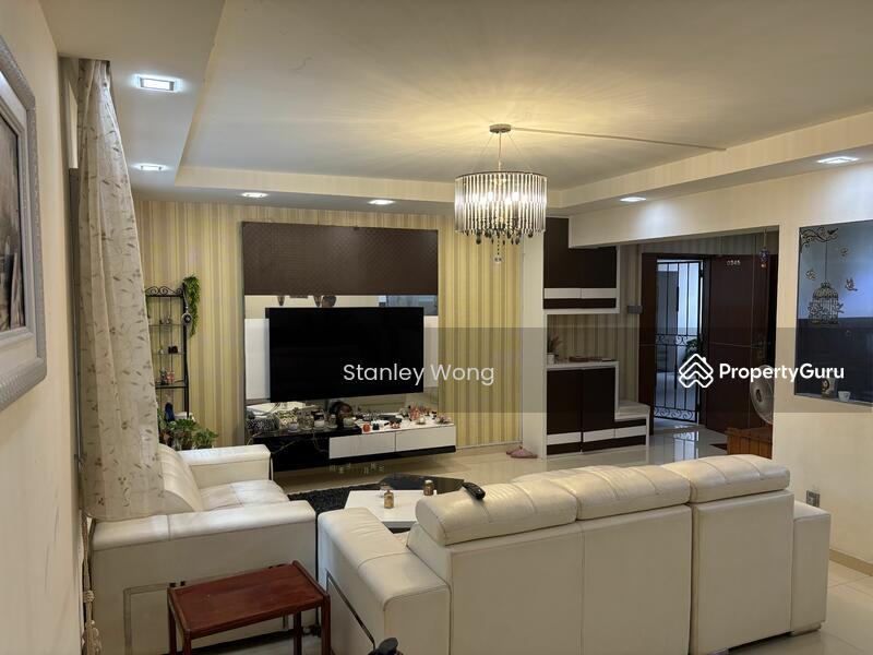 HDB Flat for Sale, 175 Lompang Road, SGD 780,000 | 99-year lease