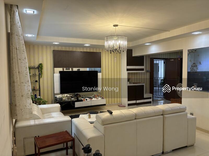 HDB Flat for Sale, 175 Lompang Road, SGD 780,000 | 99-year lease