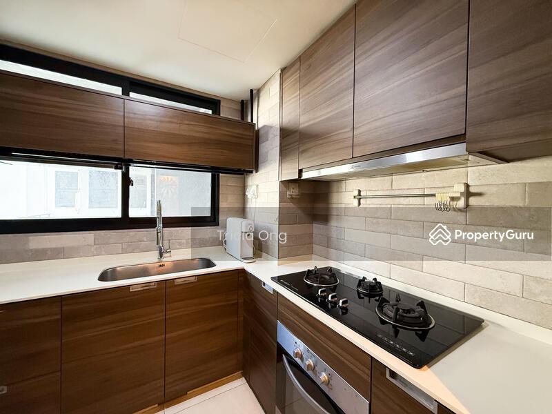 Executive Condominium for Sale: Seletar, D28, 797488